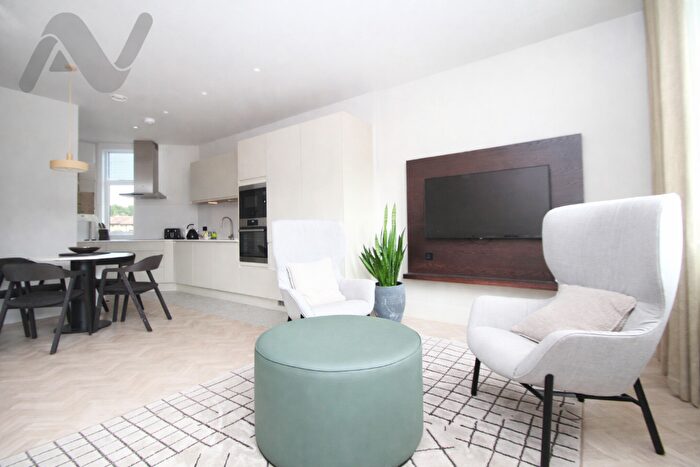 1 Bedroom Apartment To Rent In Kentish Town Road, Camden Town, London, NW1