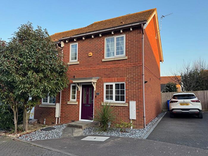 2 Bedroom House To Rent In Primrose Way, Minster, ME12