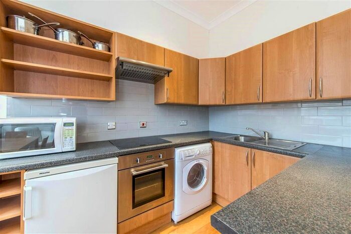 1 Bedroom Flat To Rent In Claverton Street, Pimlico, London, SW1V