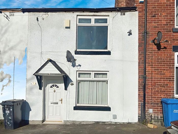 2 Bedroom Property To Rent In Phillips Street, Leigh, WN7