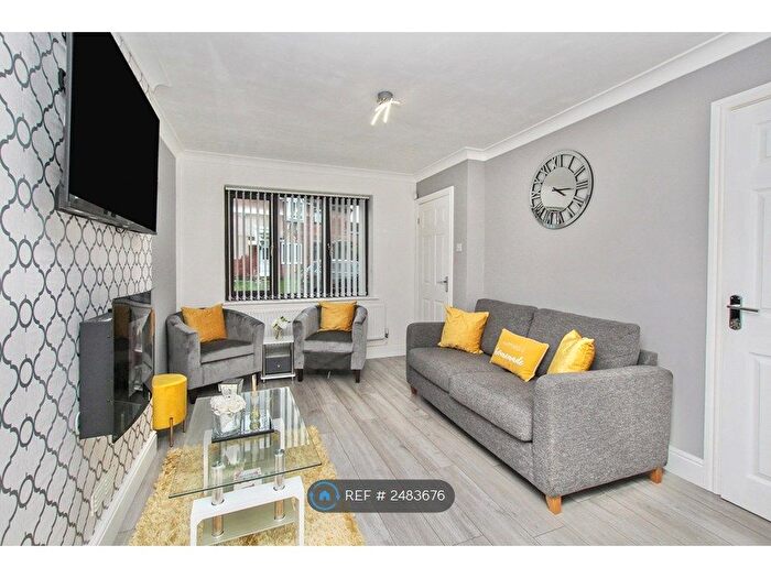 2 Bedroom Semi-Detached House To Rent In Finch Meadow Close, Liverpool, L9