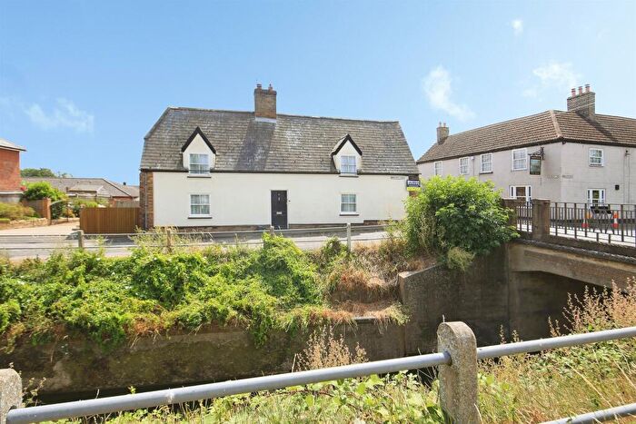 2 Bedroom Link Detached House For Sale In Briggate East, Whittlesey, Peterborough, PE7