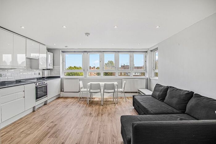 1 Bedroom Flat For Sale In King Henry's Road, Primrose Hill, London, NW3