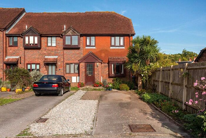 3 Bedroom House For Sale In Station Road, Henfield, BN5