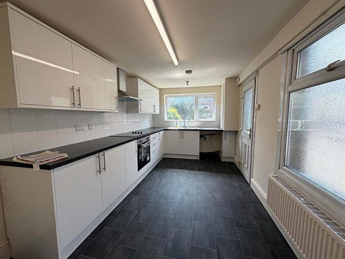 1 Bedroom Property To Rent In Corporation Road, Grimsby, DN31