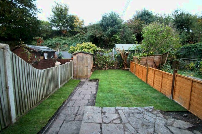 3 Bedroom Terraced House To Rent In Bedroom House- Salisbury Road, Reading, RG30