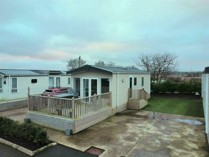 2 Bedroom Park Home For Sale In Hesket Caravan Park, High Hesket, CA4