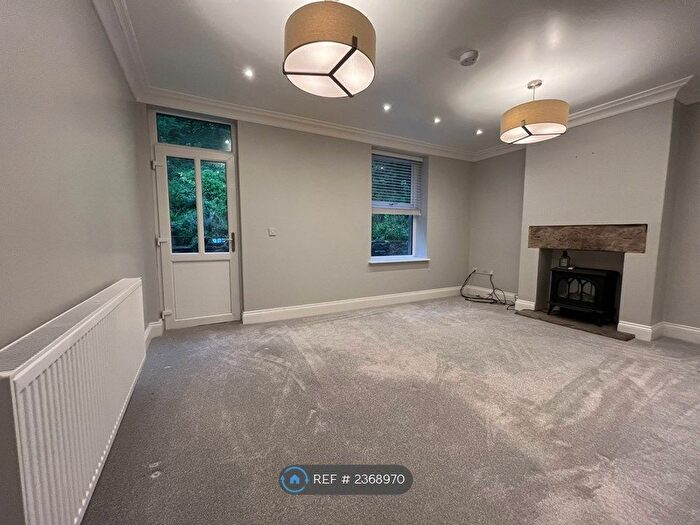 3 Bedroom Terraced House To Rent In The Square, Whittle-Le-Woods, Chorley, PR6