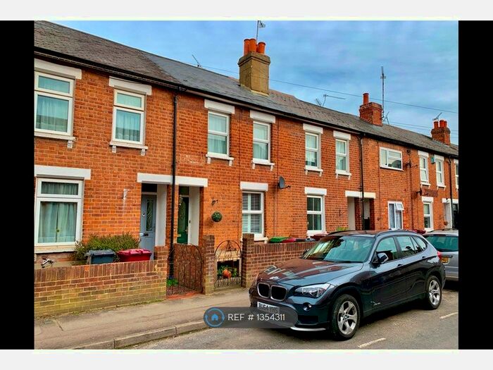 2 Bedroom Terraced House To Rent In South Street, Caversham, Reading, RG4