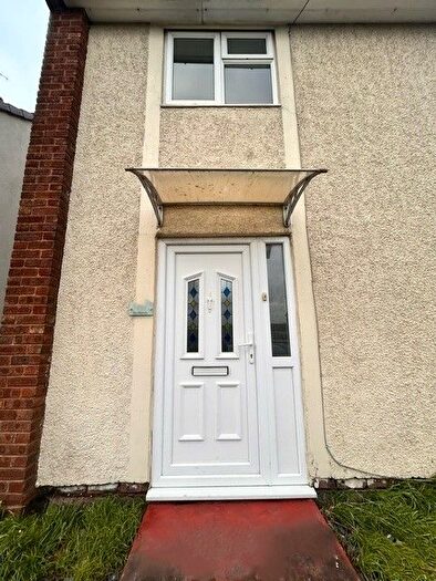 3 Bedroom End Of Terrace House To Rent In Bankside, Great Barr, B43