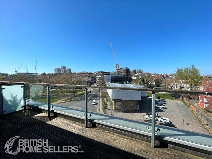 1 Bedroom Apartment For Sale In Empire Way, Wembley, HA9