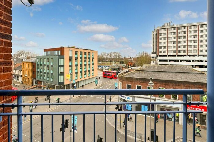 2 Bedroom Maisonette To Rent In Clarence Street, Kingston, Kingston Upon Thames, KT1