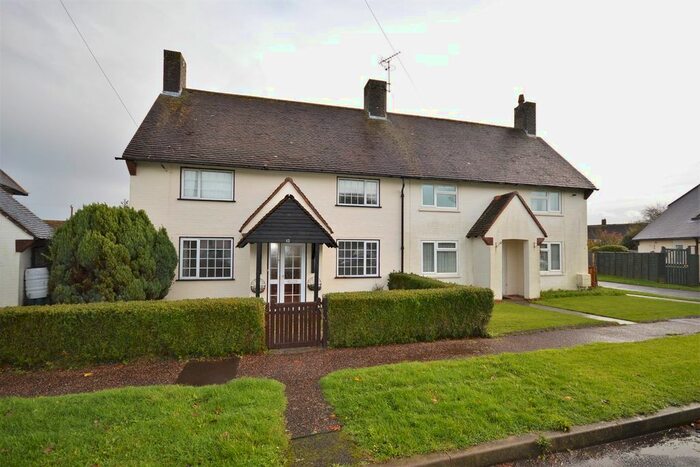 3 Bedroom Semi-Detached House To Rent In Highfield Lane, Oving, PO20