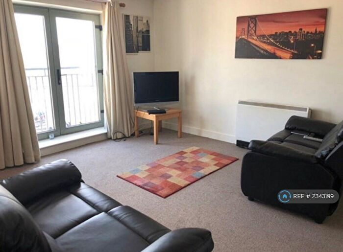 2 Bedroom Flat To Rent In Cronin Street, London, SE15