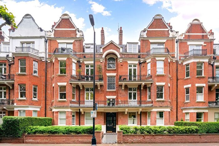 4 Bedroom Flat For Sale In Grantully Road, Maida Vale, W9