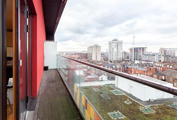 1 Bedroom Apartment To Rent In Arboretum Place, Barking, IG11