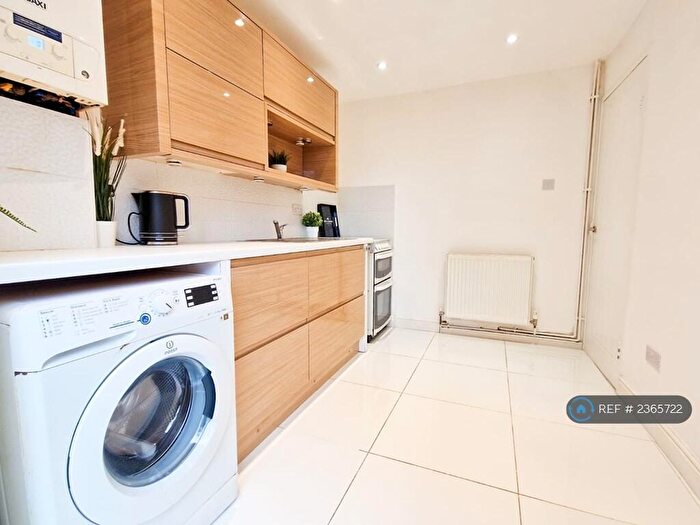 1 Bedroom Flat To Rent In West Boulevard, Birmingham, B32