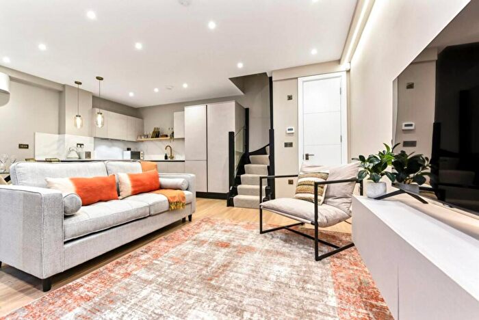 3 Bedroom House For Sale In Rutland Mews, St John's Wood, NW8
