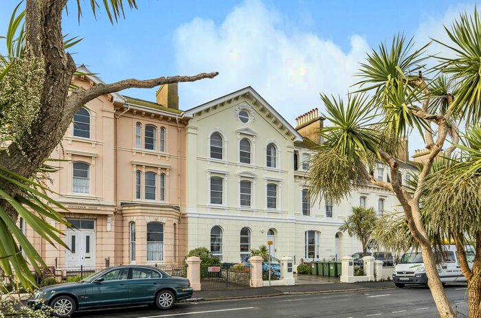2 Bedroom Flat To Rent In Powderham Terrace, Teignmouth, TQ14