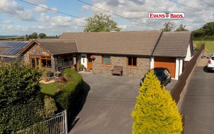 3 Bedroom Bungalow For Sale In Bancyffordd, Llandysul, SA44