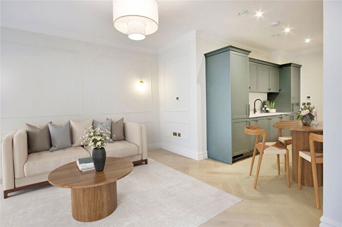 2 Bedroom Flat For Sale In Newton Road, Tunbridge Wells, Kent, TN1