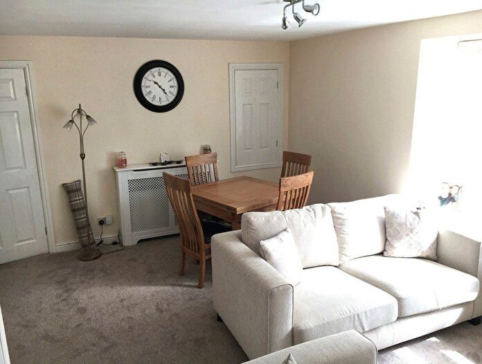 1 Bedroom Flat To Rent In Anchorsholme Lane East, Thornton-Cleveleys, FY5