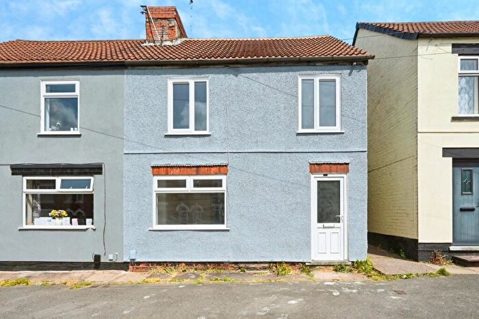 3 Bedroom Semi Detached House To Rent In Diamond Avenue, Nottingham, NG17