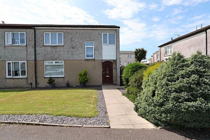 3 Bedroom End Of Terrace House For Sale In Slaemuir Avenue, Port Glasgow, PA14