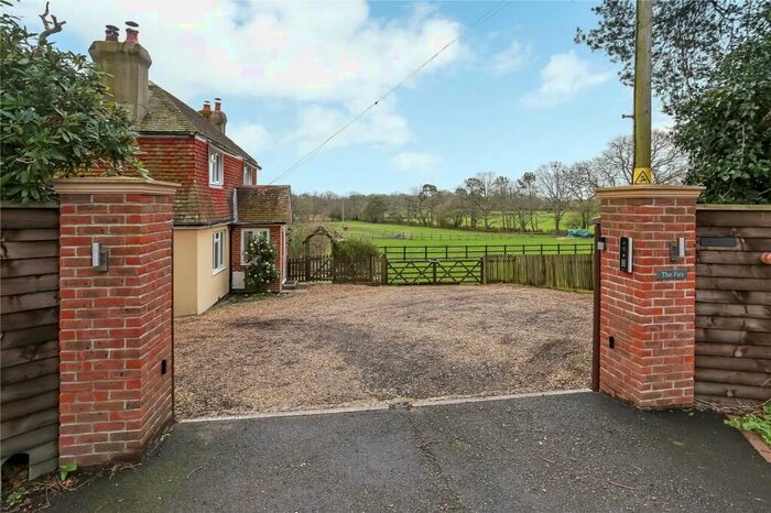 4 Bedroom Detached House For Sale In Pound Lane, Copythorne, Southampton, Hampshire, SO40