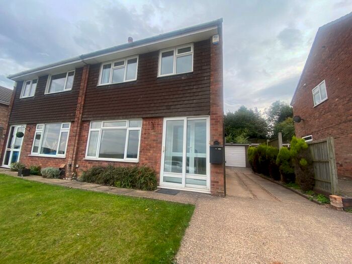 3 Bedroom Semi-Detached House To Rent In Foley Road West, Sutton Coldfield., B74