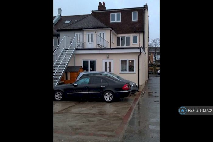 1 Bedroom Maisonette To Rent In Kingston Road, Epsom, KT19