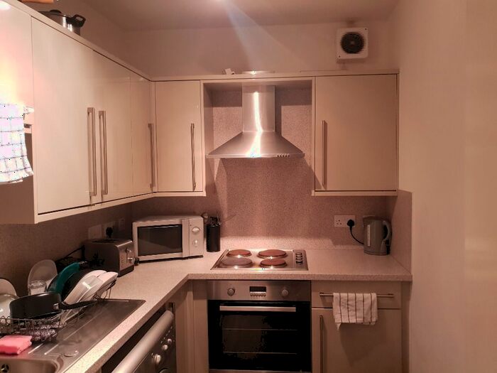 4 Bedroom Flat To Rent In Graham Place, Baxter Park, Dundee, DD4