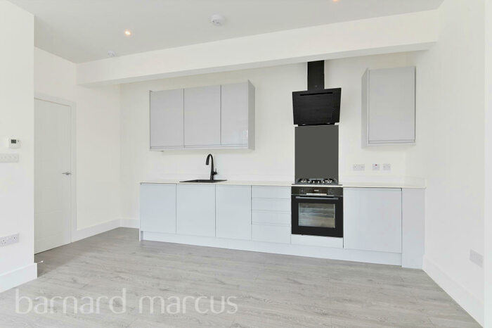 1 Bedroom Apartment To Rent In High Street, Epsom, KT19