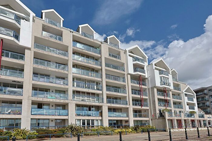 2 Bedroom Flat For Sale In Beaufort House, Mariners Court, Lower Street, Plymouth, Devon, PL4