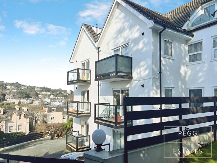 2 Bedroom Flat For Sale In Higher Erith Road, Torquay, TQ1