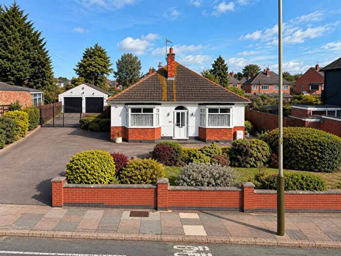3 Bedroom Detached Bungalow For Sale In Wigston Lane, Aylestone, Leicester, LE2