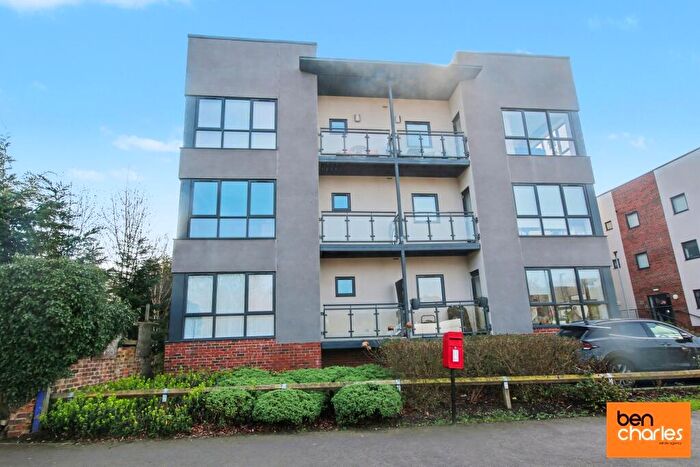 2 Bedroom Apartment For Sale In Edmunds Vale, The Sands, Durham, DH1
