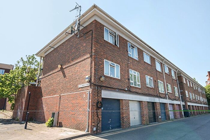 1 Bedroom Flat To Rent In Gorman Road, London, SE18