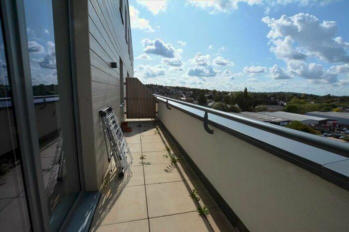 3 Bedroom Flat To Rent In Avery Court, Capital Way, Colindale, NW9