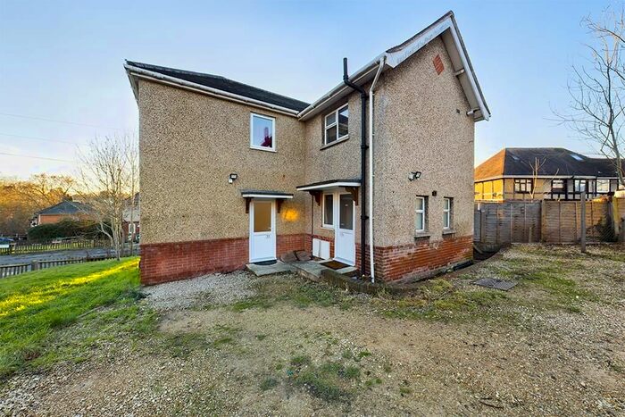 1 Bedroom Maisonette To Rent In Lobelia Road, Southampton, SO16