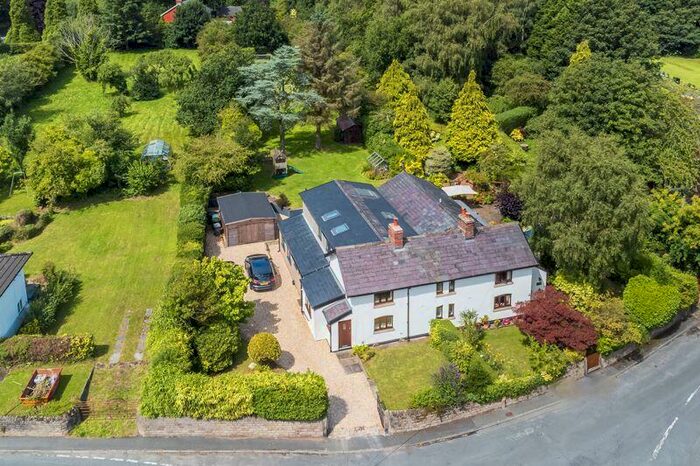 4 Bedroom Semi-Detached House To Rent In Church Road, Rufford, L40