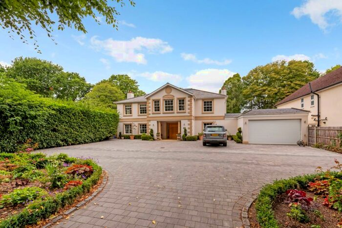 5 Bedroom Detached House To Rent In Burwood Road, Walton-on-Thames, KT12