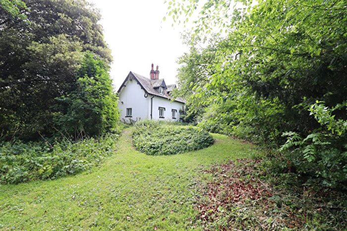 2 Bedroom Cottage For Sale In Kilnwick Percy, York, YO42