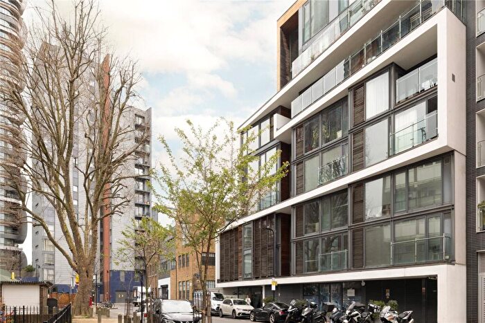 2 Bedroom Apartment To Rent In Micawber Street, Old Street, London, N1