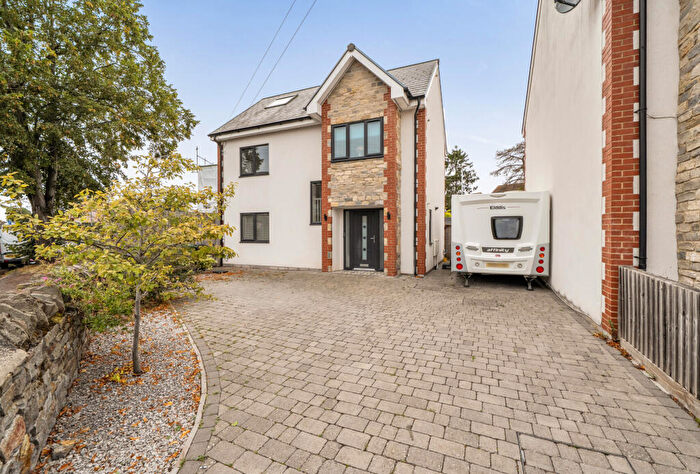 4 Bedroom Detached House For Sale In Shellards Road, Longwell Green, Bristol, Gloucestershire, BS30