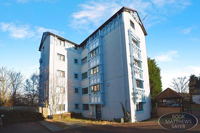 3 Bedroom Flat For Sale In Alnham Court, Newcastle Upon Tyne, NE3