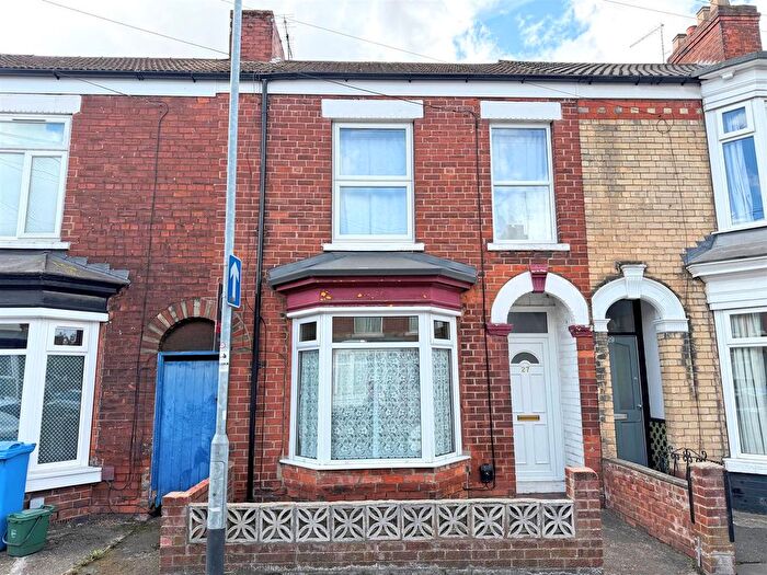 2 Bedroom Terraced House For Sale In Lambton Street, Hull, HU5