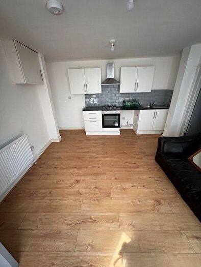 1 Bedroom Flat To Rent In Roberts Road, Southampton, SO15