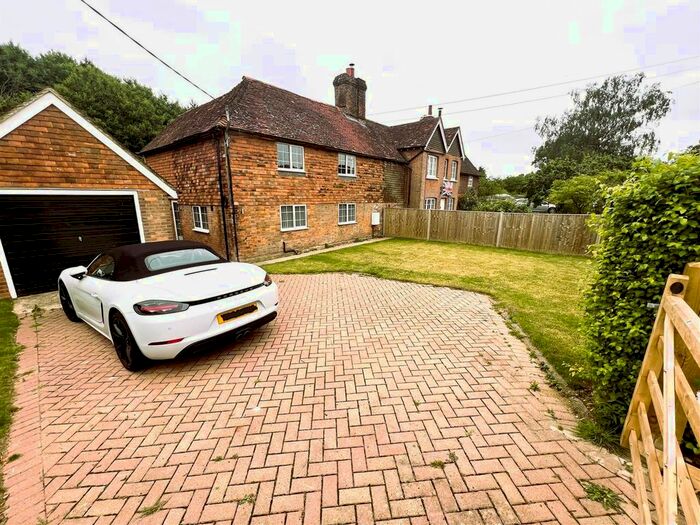 3 Bedroom Detached House To Rent In Frittenden, Cranbrook, TN17