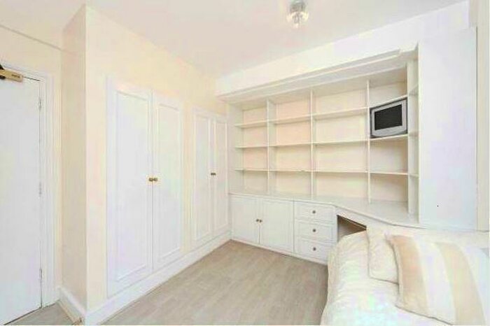 Studio To Rent In Balcombe Street, Marylebone, London, NW1